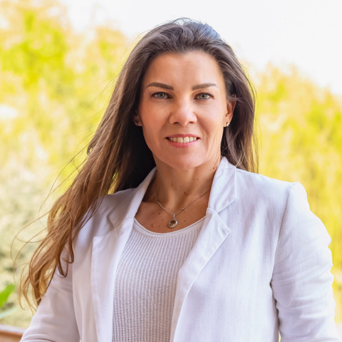 Headshot of Dr. Karina Fernandez-Stark