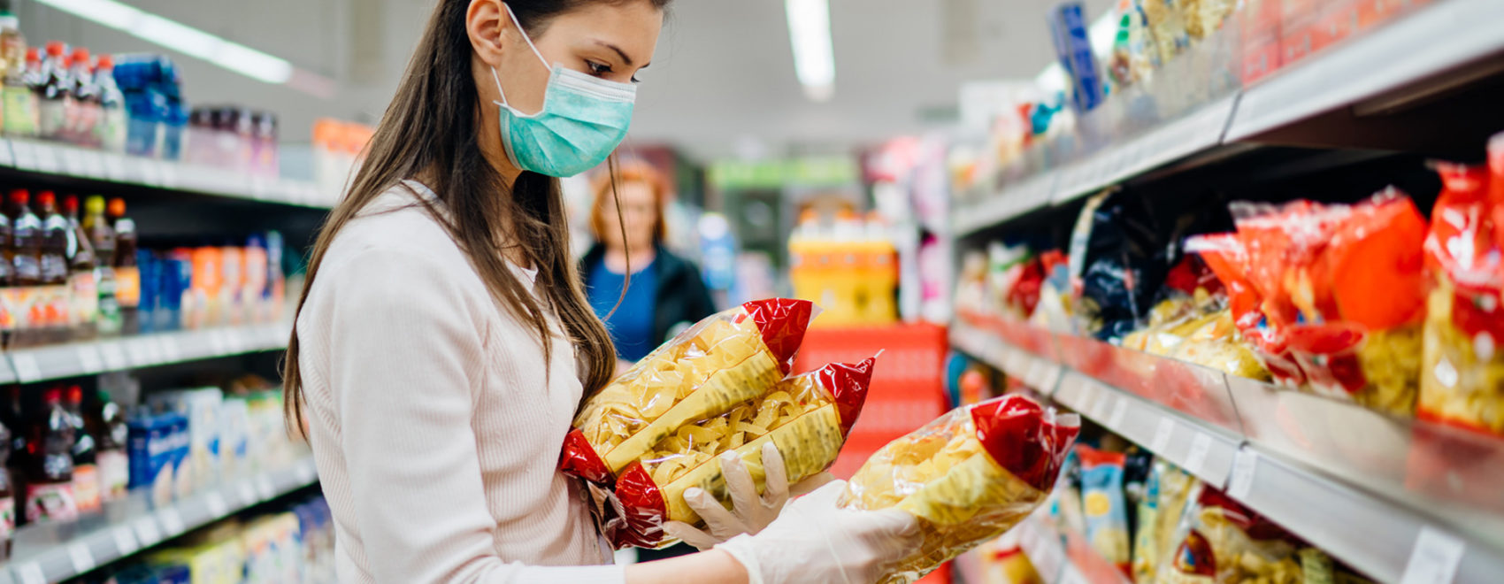 Buyer wearing a protective mask.Shopping during the pandemic qua