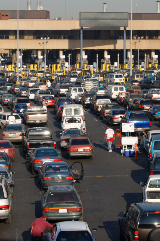 Hundreds of cars waiting in line to cross U.S. Mexico border